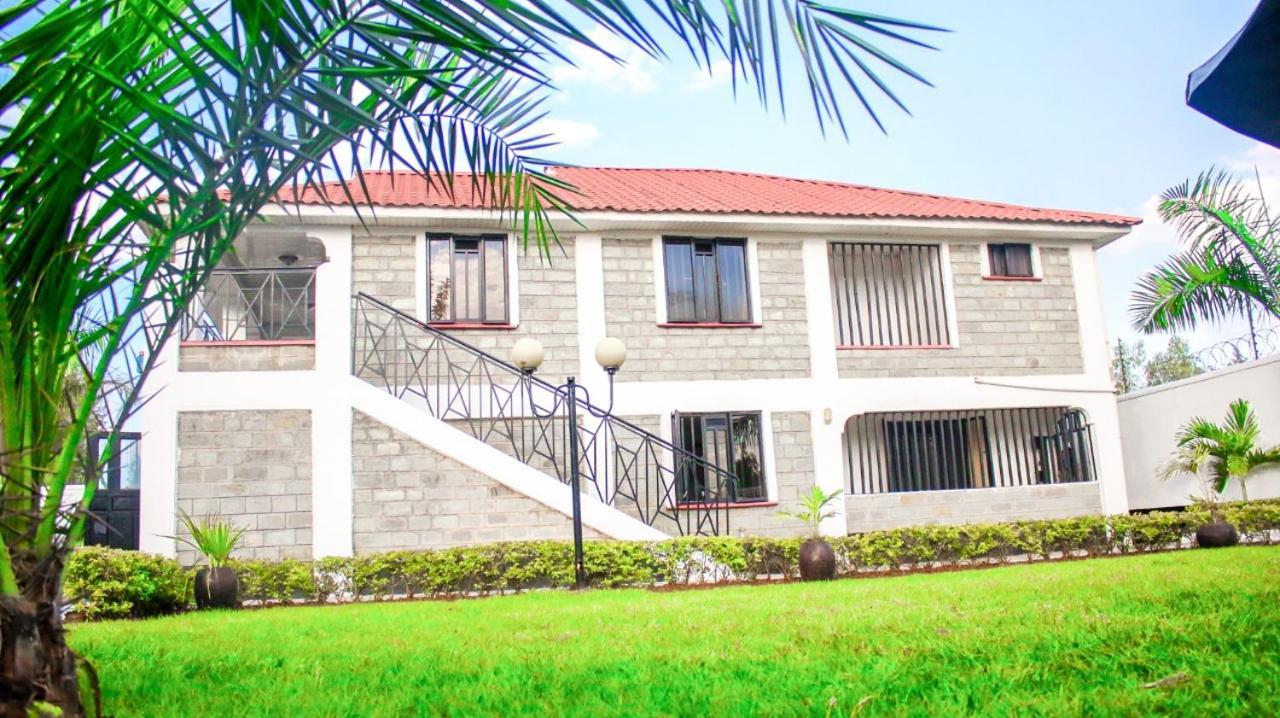 Sofitel 3 Bedrooms Own Compound Mamboleo キスム エクステリア 写真