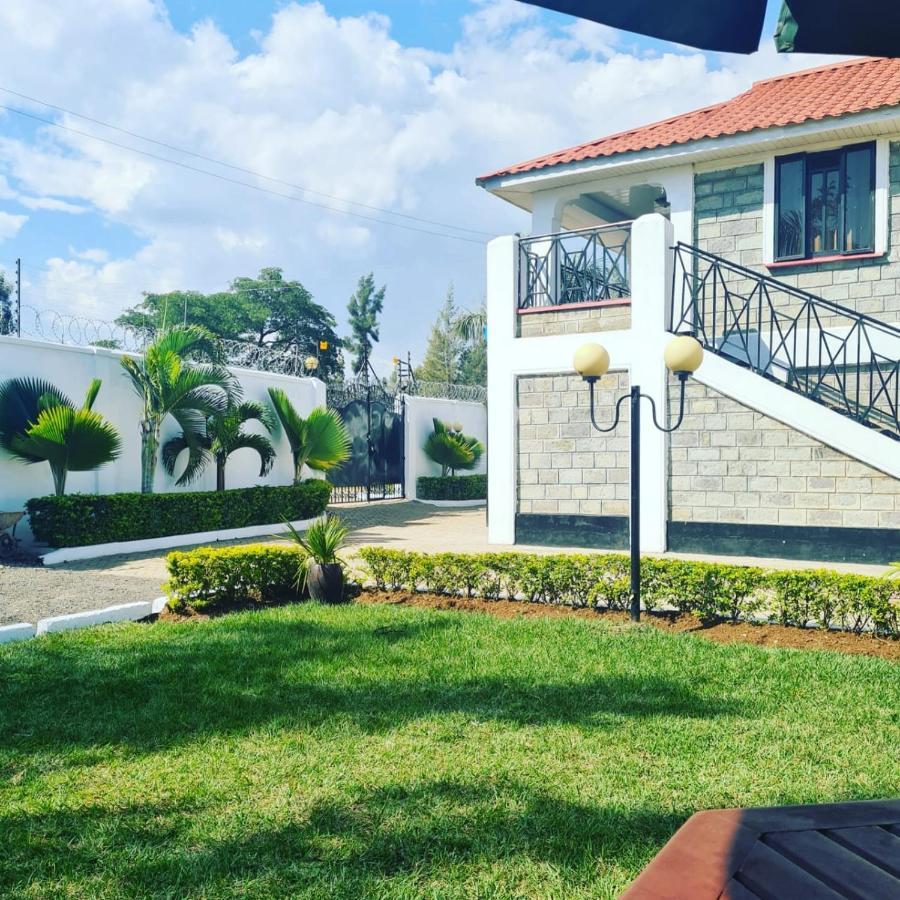 Sofitel 3 Bedrooms Own Compound Mamboleo キスム エクステリア 写真