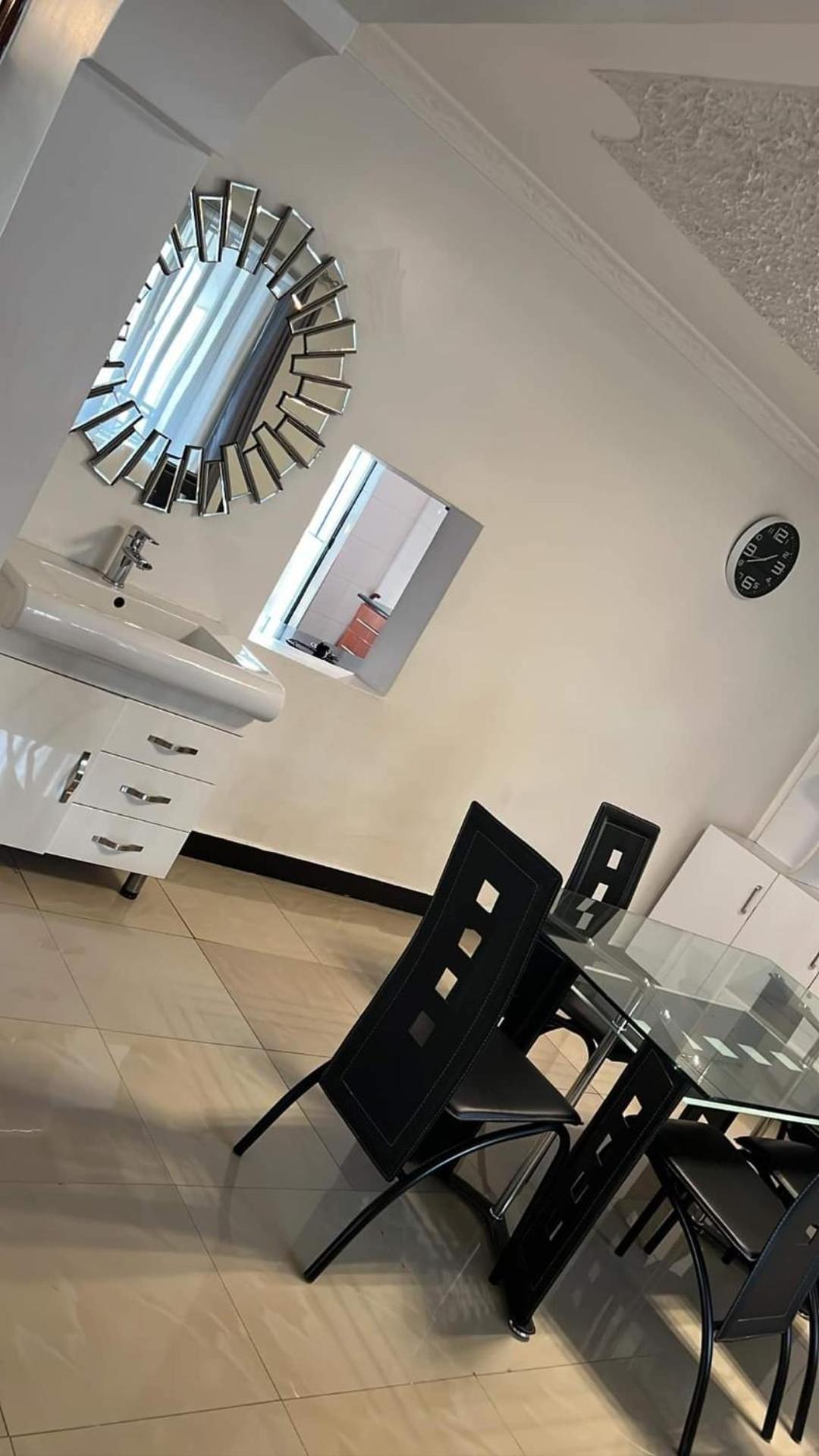 Sofitel 3 Bedrooms Own Compound Mamboleo キスム エクステリア 写真
